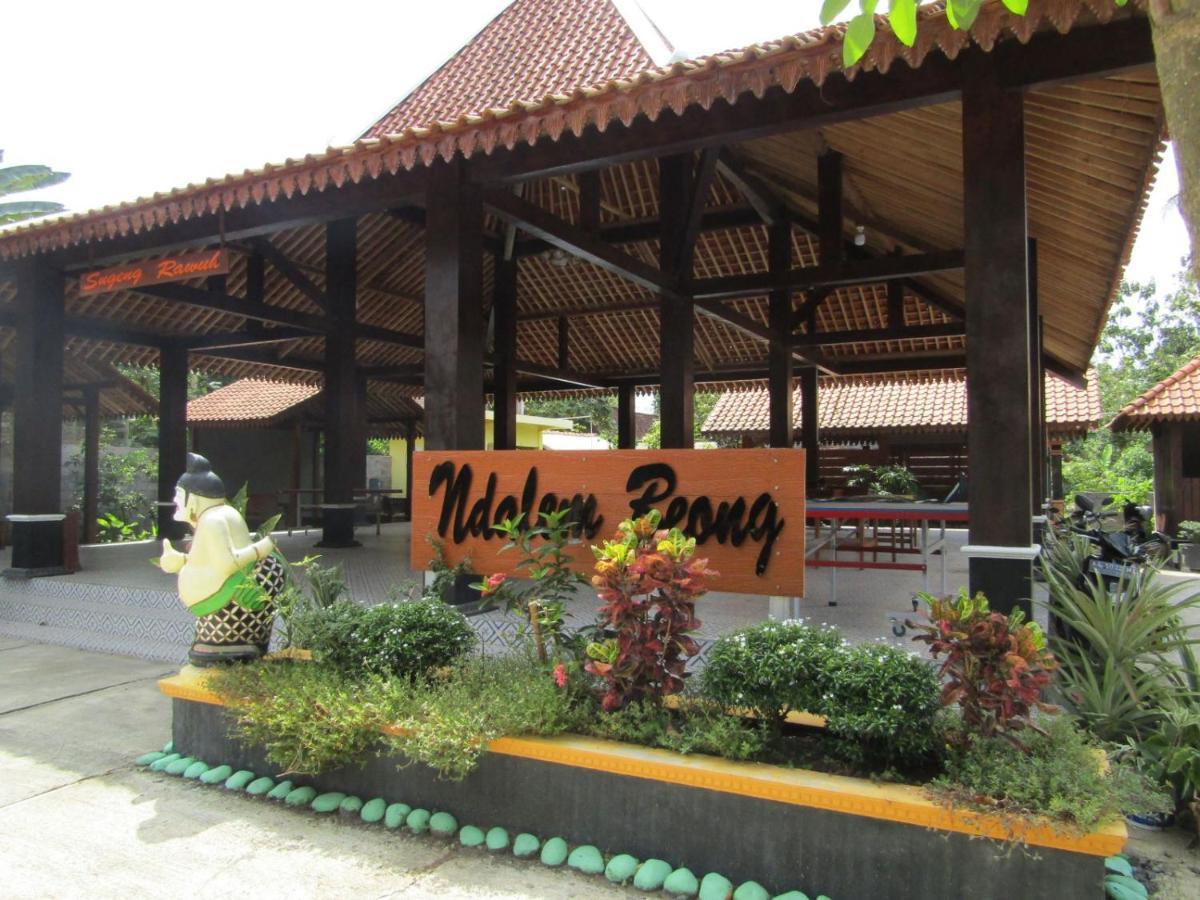מגלאנג Penginapan Wardi Syariah Borobudur By Ndalem Beong מראה חיצוני תמונה